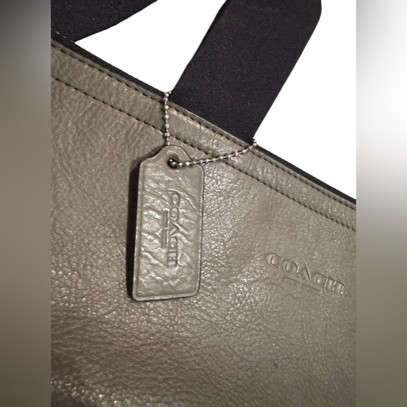 Coach Charles Foldover Crossbody Tote Green/ Black - Picture 3 of 12